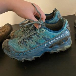 La sportiva trail running shoes